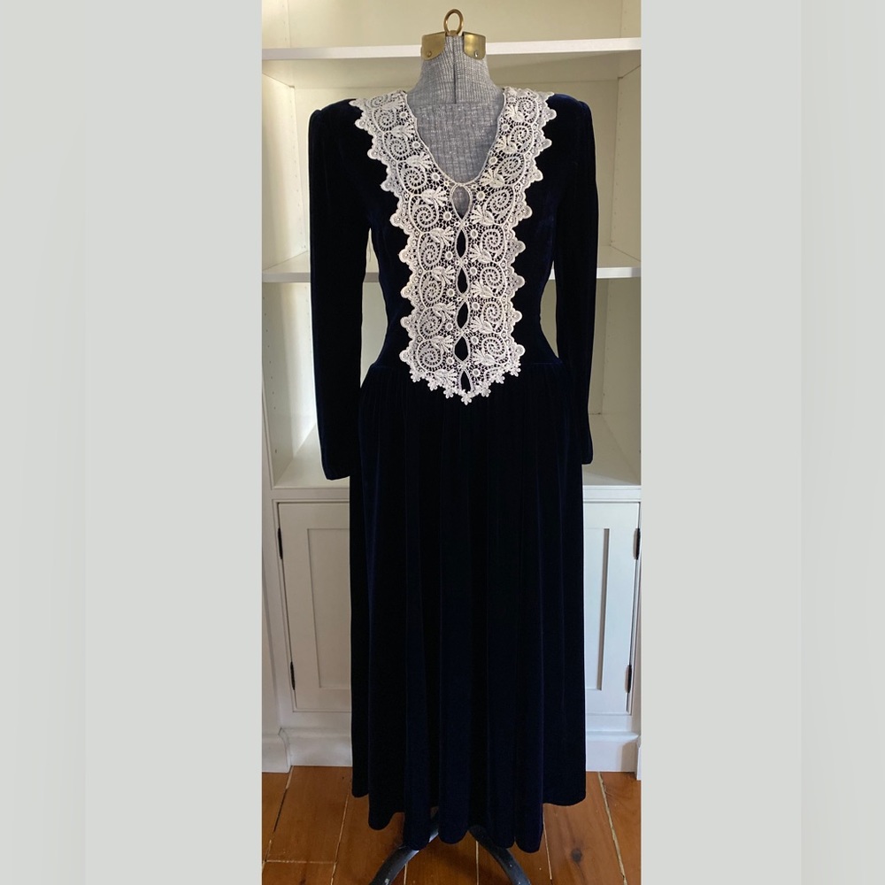 Jessica McClintock Vintage long navy velvet gown with lace detail